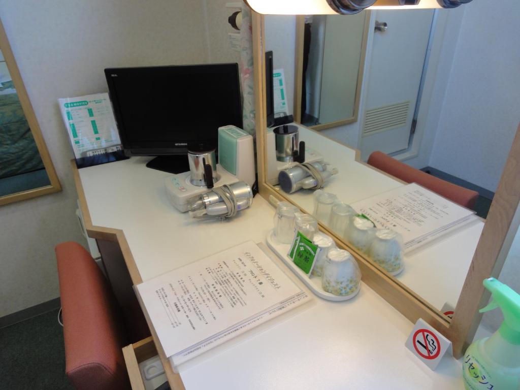 Hiroshima Rich Hotel Værelse billede